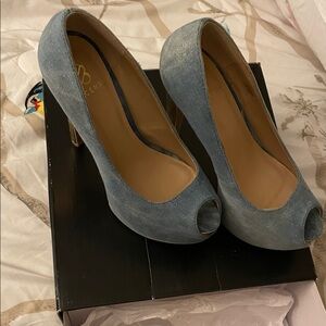 Scene Weaver Blue Peep-Toe Heels